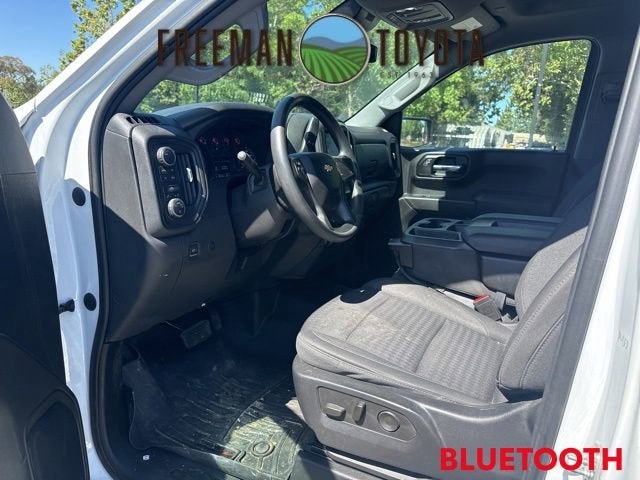 2023 Chevrolet Silverado 1500 4WD Crew Cab 157 Custom