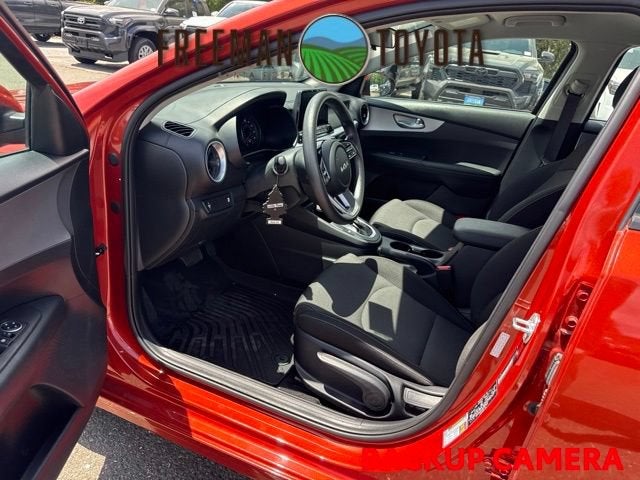 2022 Kia Forte LXS IVT