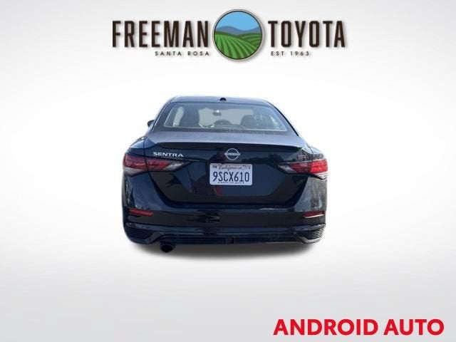 2025 Nissan Sentra SR CVT