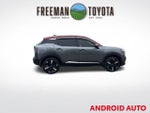 2025 Nissan Kicks SR FWD