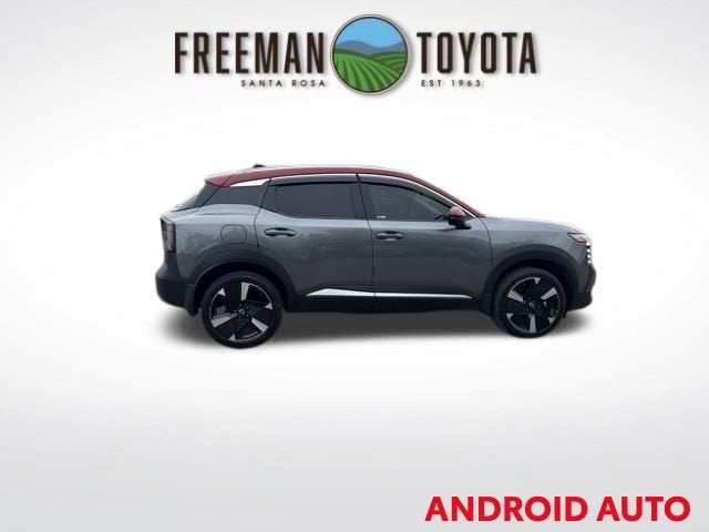 2025 Nissan Kicks SR FWD