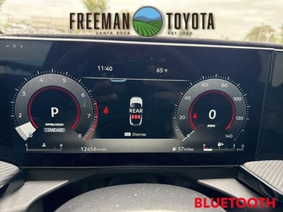 2025 Nissan Kicks SR FWD