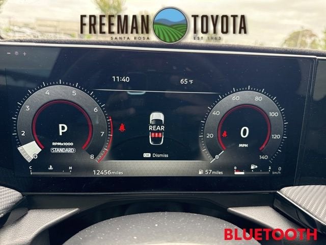 2025 Nissan Kicks SR FWD