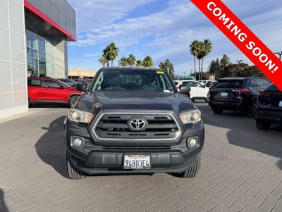 2017 Toyota Tacoma SR5 Double Cab 5' Bed V6 4x2 AT