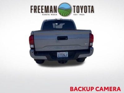 2018 Toyota Tacoma TRD Sport Double Cab 5' Bed V6 4x2 AT