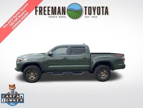 2022 Toyota Tacoma SR Double Cab 5' Bed V6 AT