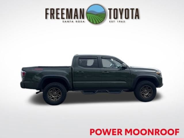 2022 Toyota Tacoma SR Double Cab 5' Bed V6 AT