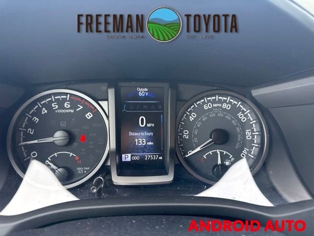 2022 Toyota Tacoma SR Double Cab 5' Bed V6 AT