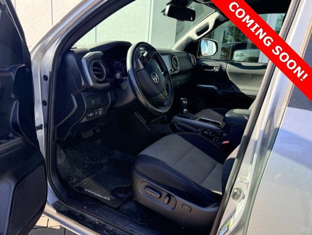 2020 Toyota Tacoma SR5 Double Cab 5' Bed V6 AT