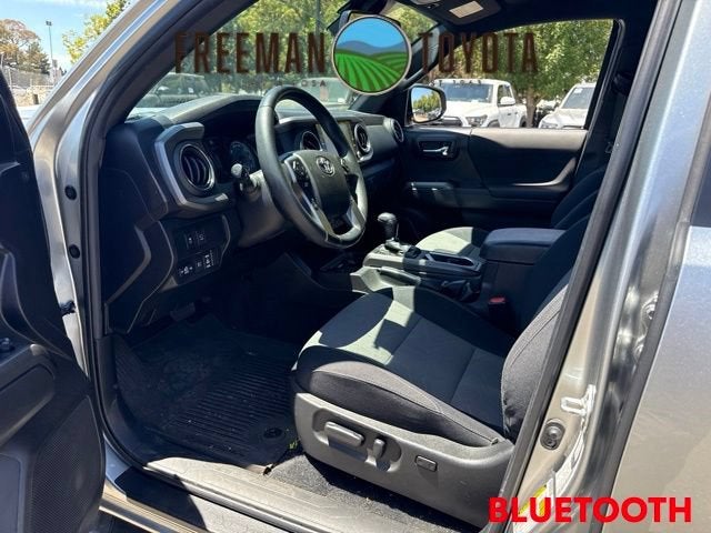 2023 Toyota Tacoma SR Double Cab 5' Bed V6 AT