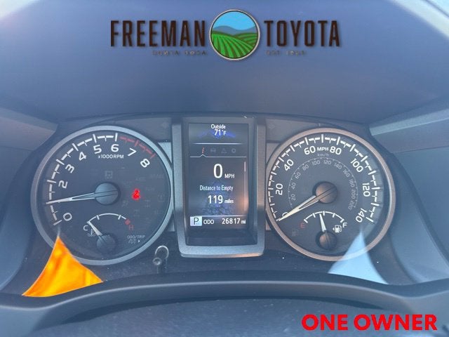 2023 Toyota Tacoma SR Double Cab 5' Bed V6 AT