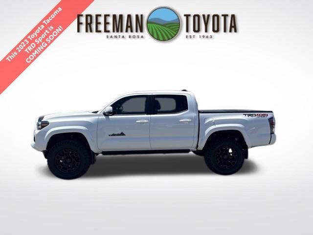 2023 Toyota Tacoma TRD Sport Double Cab 5' Bed V6 AT