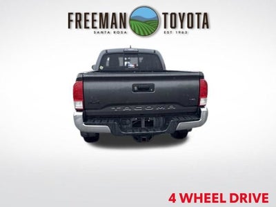 2017 Toyota Tacoma SR5 Double Cab 6' Bed V6 4x4 AT