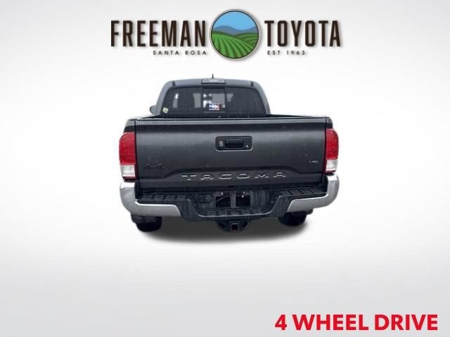 2017 Toyota Tacoma SR5 Double Cab 6' Bed V6 4x4 AT