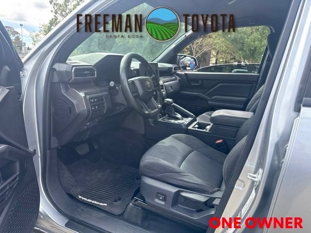 2024 Toyota Tacoma SR5 Double Cab 6' Bed AT
