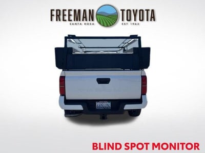 2024 Toyota Tacoma SR5 Double Cab 6' Bed AT