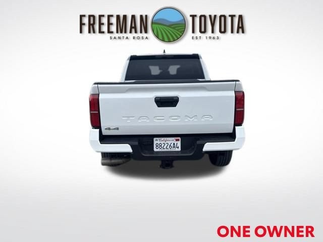 2024 Toyota Tacoma SR5 Double Cab 5' Bed AT