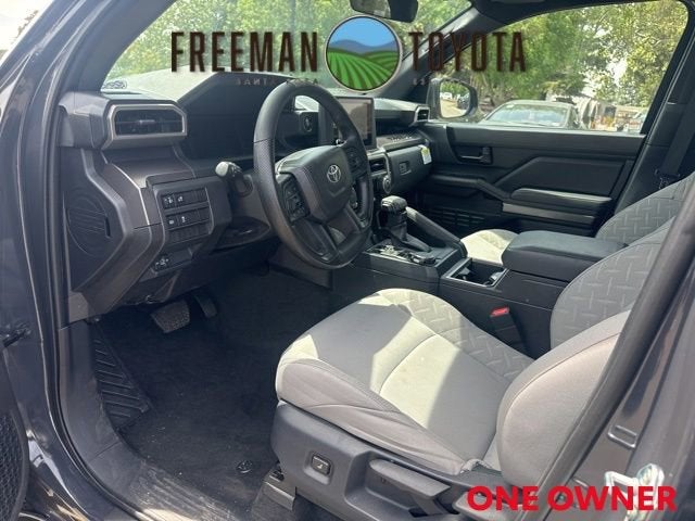 2025 Toyota Tacoma SR5 Double Cab 5' Bed AT