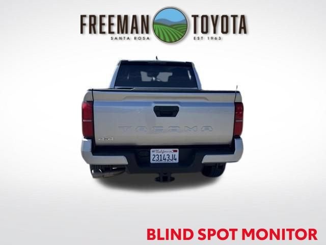 2025 Toyota Tacoma SR Double Cab 5' Bed AT