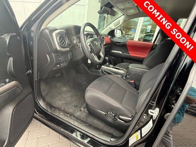2023 Toyota Tacoma SR5 Double Cab 5' Bed I4 AT