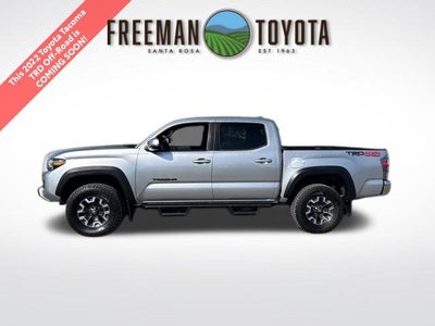 2022 Toyota Tacoma SR Double Cab 5' Bed V6 AT