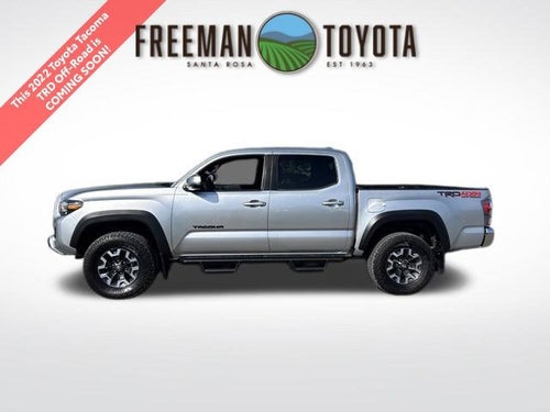 2022 Toyota Tacoma SR Double Cab 5' Bed V6 AT