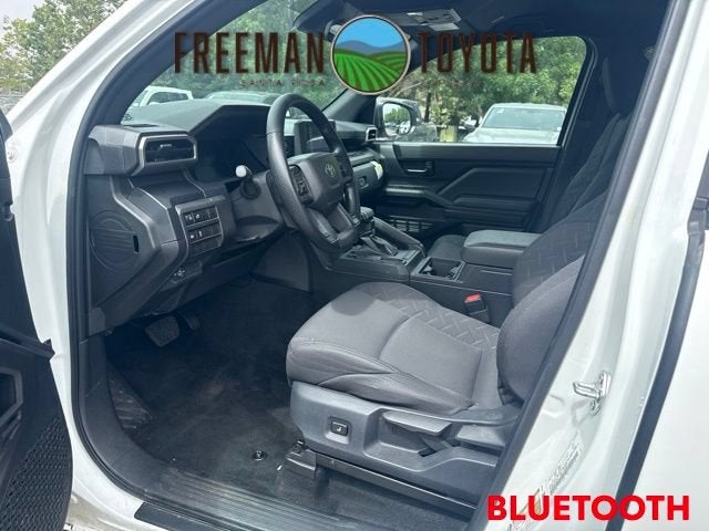 2025 Toyota Tacoma SR XtraCab 6' Bed AT