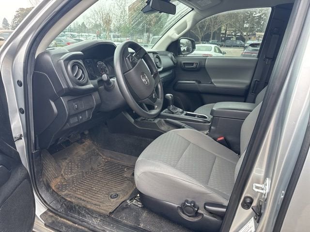 2022 Toyota Tacoma SR Access Cab 6' Bed I4 AT