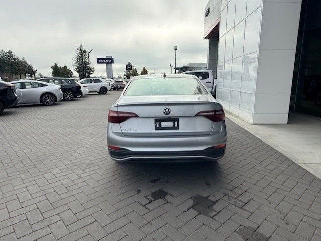 2024 Volkswagen Jetta S Auto