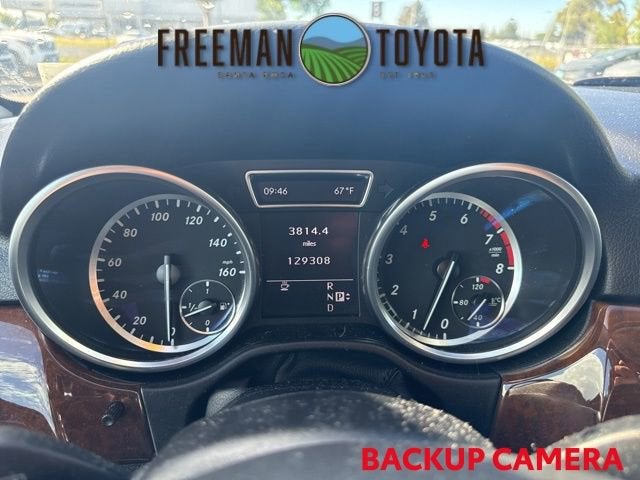 2012 Mercedes-Benz M-Class 4MATIC® 4dr ML 550