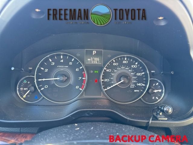 2011 Subaru Outback 4dr Wgn H4 Auto 2.5i Limited Pwr Moon