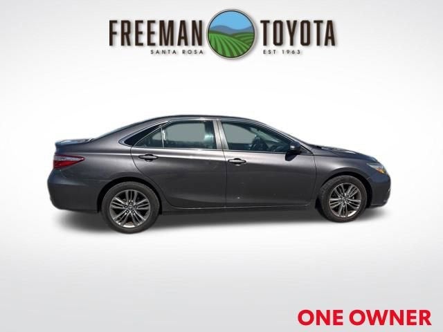2015 Toyota Camry 4dr Sdn I4 Auto XLE
