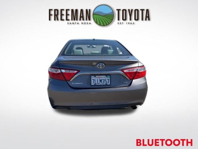 2015 Toyota Camry 4dr Sdn I4 Auto XLE