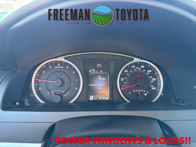 2016 Toyota Camry 4dr Sdn I4 Auto XLE