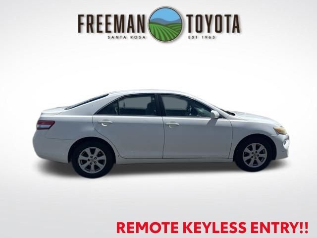 2010 Toyota Camry 4dr Sdn I4 Auto LE