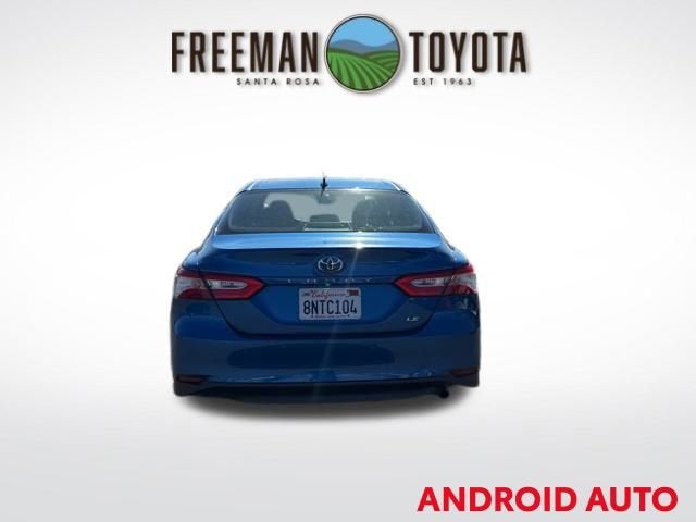 2020 Toyota Camry LE Auto