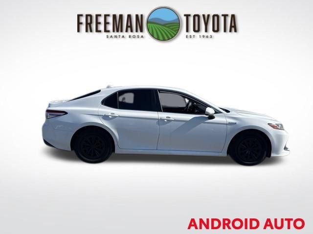 2020 Toyota Camry Hybrid LE CVT