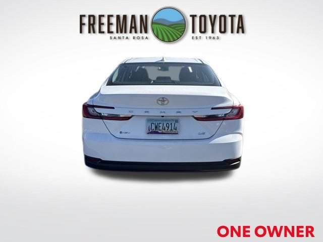 2025 Toyota Camry LE