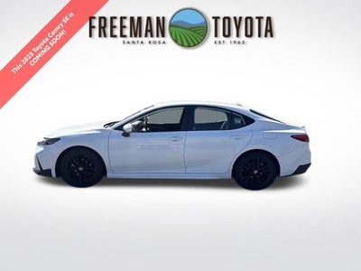 2025 Toyota Camry SE