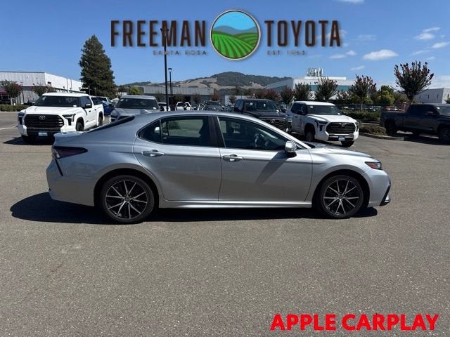 2023 Toyota Camry SE Auto