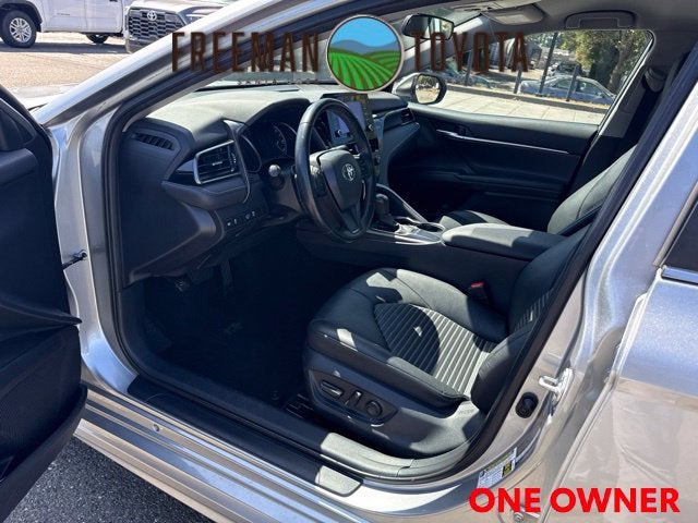 2023 Toyota Camry SE Auto