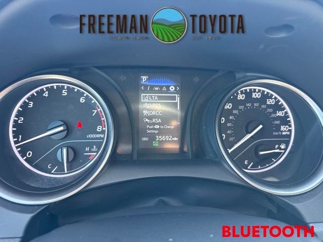 2023 Toyota Camry SE Auto