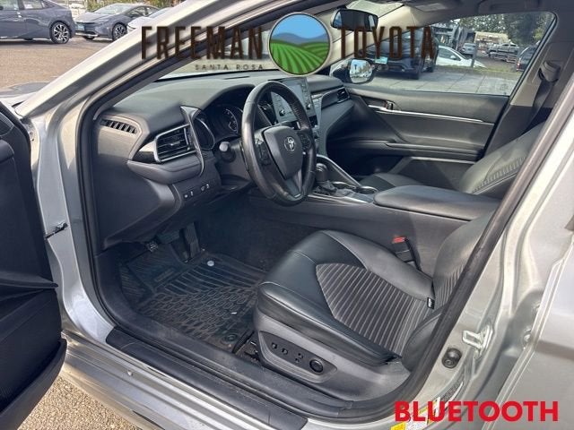 2022 Toyota Camry SE Auto