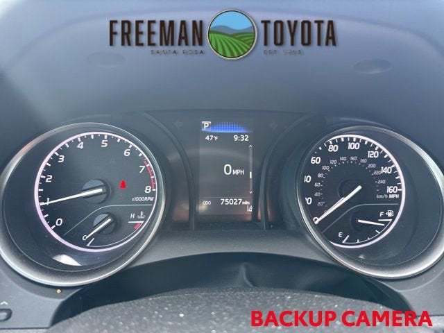 2022 Toyota Camry SE Auto