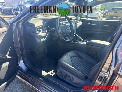 2020 Toyota Camry SE Auto