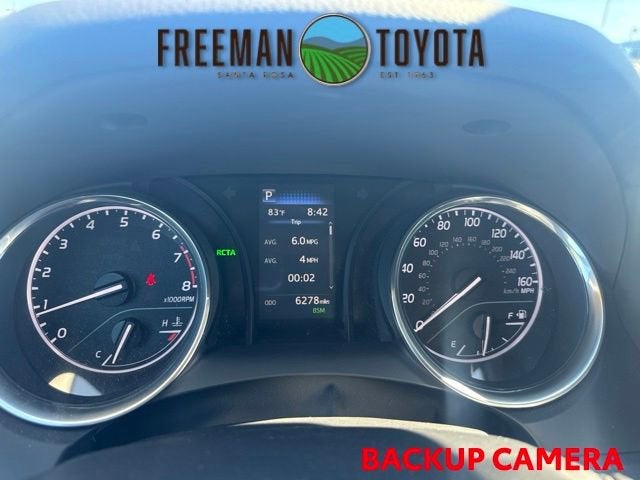 2020 Toyota Camry SE Auto