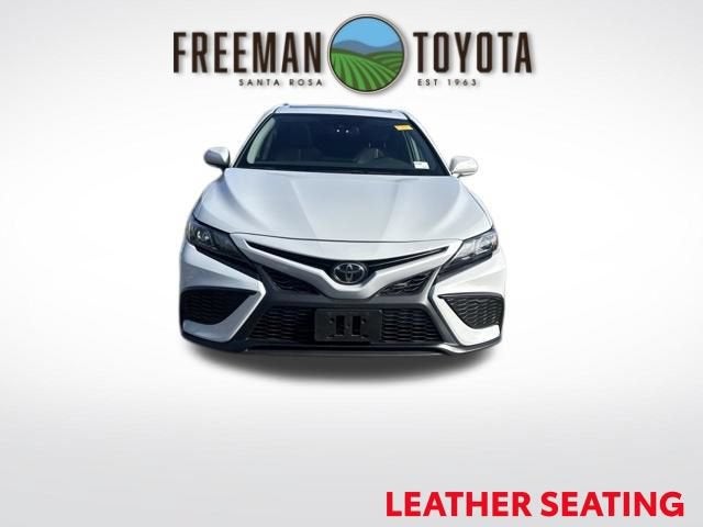 2024 Toyota Camry SE Auto