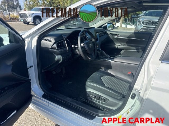 2024 Toyota Camry SE Auto