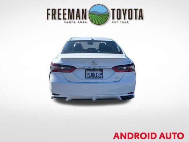 2024 Toyota Camry SE Auto