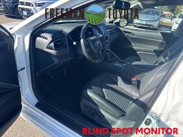 2024 Toyota Camry SE Auto